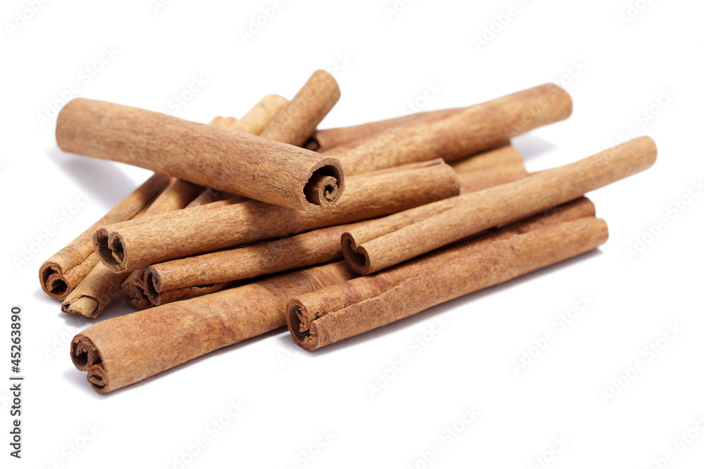 cinnamon sticks cinnamon sticks