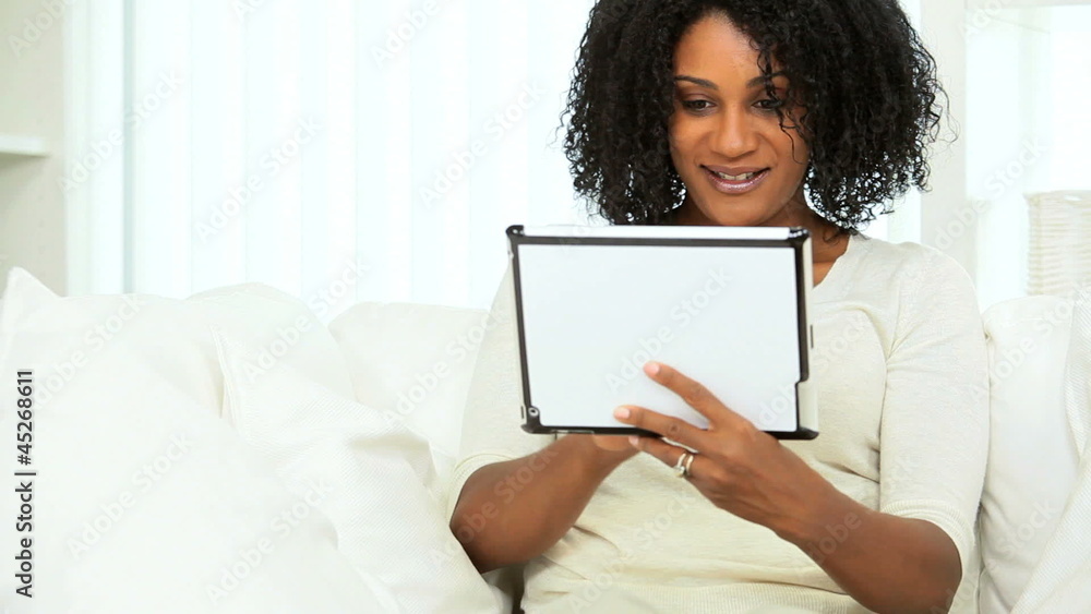Pretty African American Girl Technology Leisure Pretty African American Girl Technology Leisure
