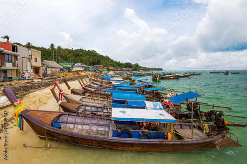 phi phi sea port phi phi island