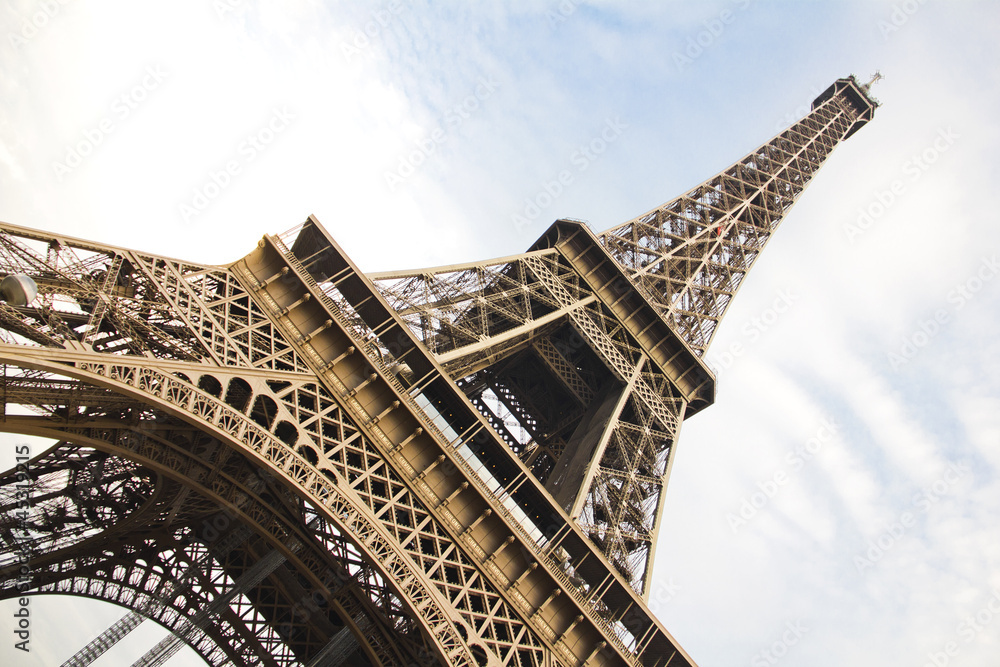 Fototapeta premium Eiffel Tower, Paris, France