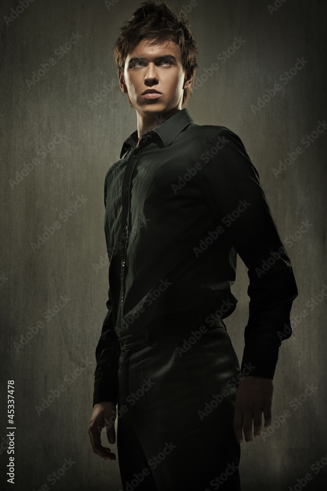Fototapeta premium Portrait of a young businessman standing