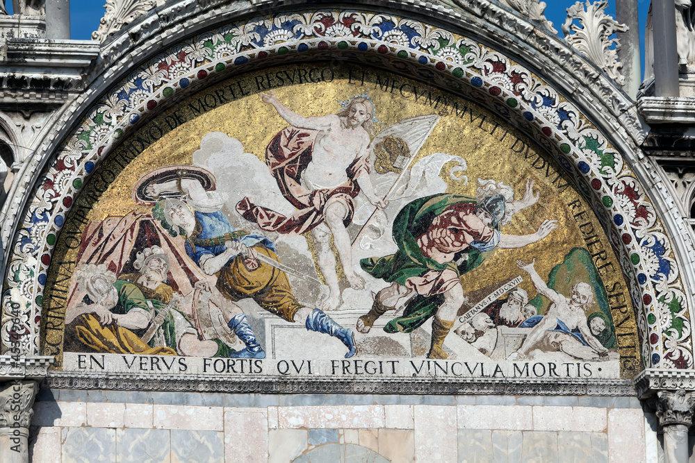 Fototapeta premium Mosiac on the Basilica San Marco