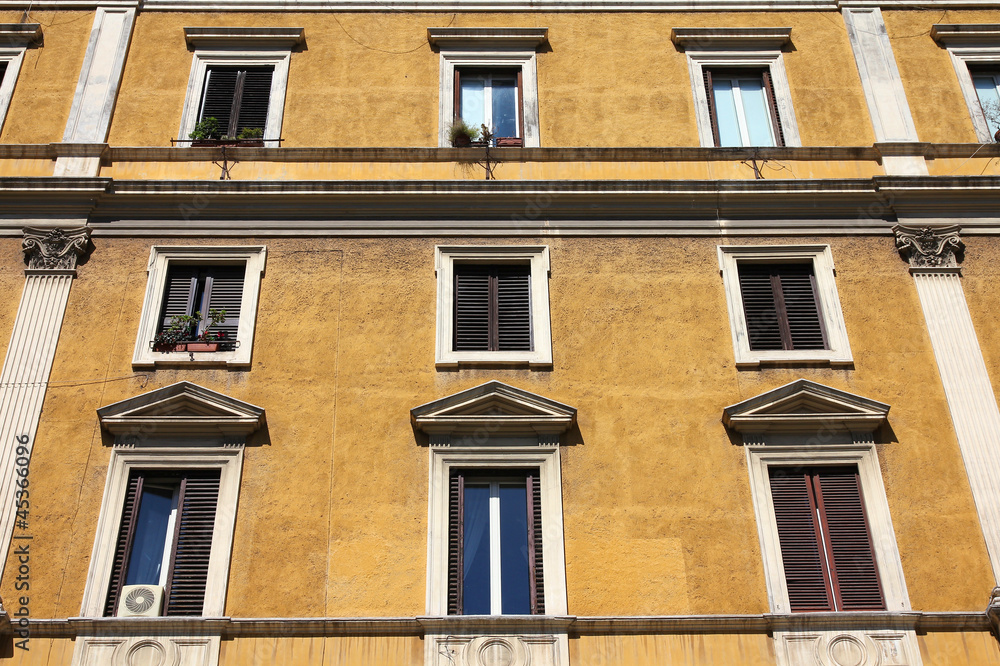 Italy - architecture in Rome Italy - architecture in Rome