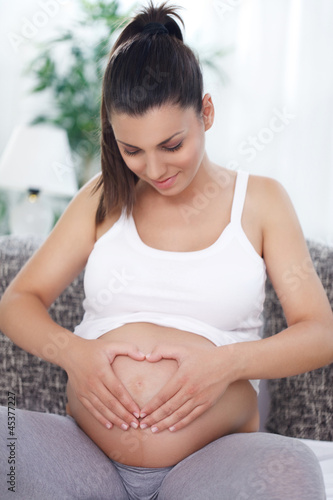 young pregnant woman Free Download young pregnant woman - GFXLoad