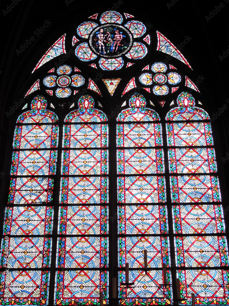 Vidriera de la catedral de Notre Dame Paris