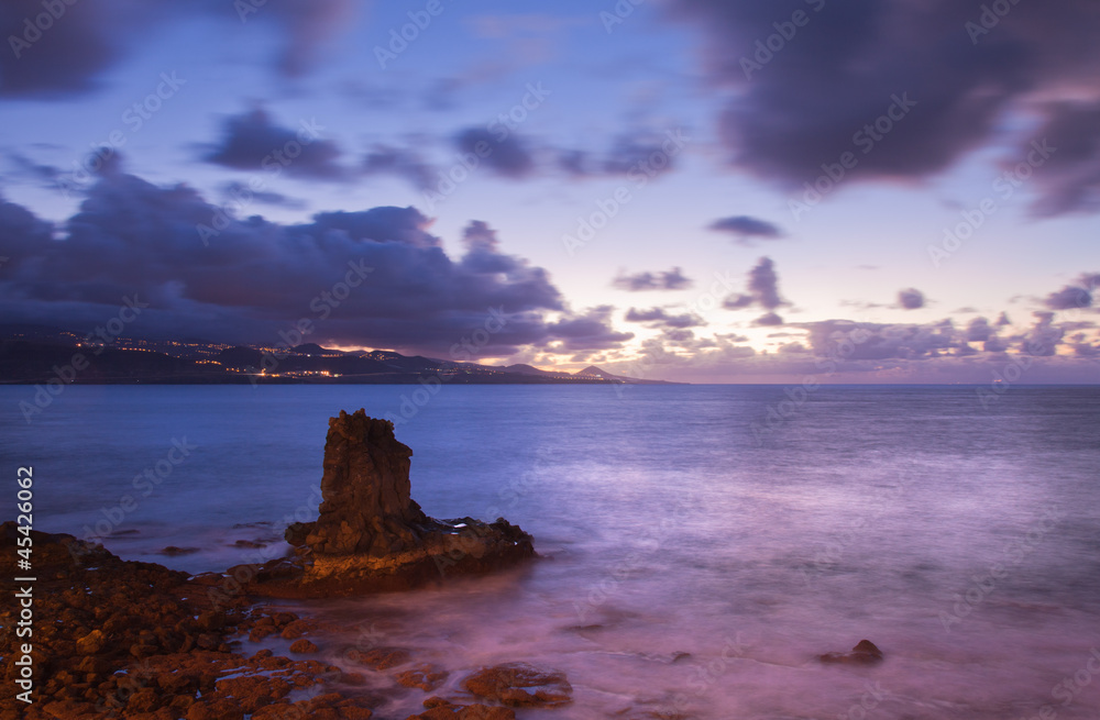Obraz premium Gran Canaria, night shot from the edge of Las Canteras beach
