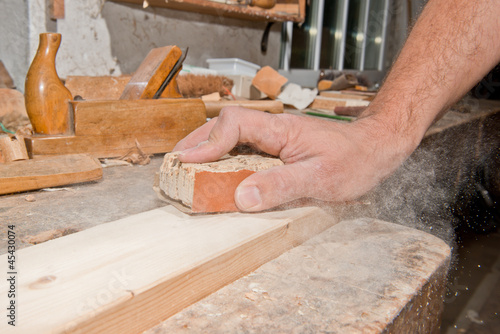 Holz schleifen photo