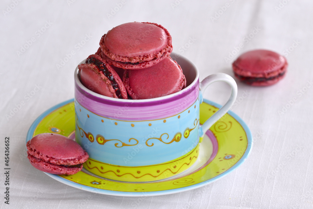 Macarons framboises