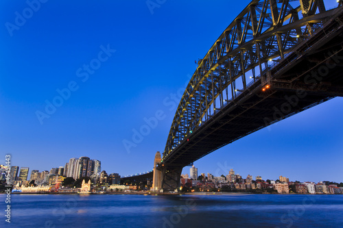 Sy Bridge Rocks Left Set