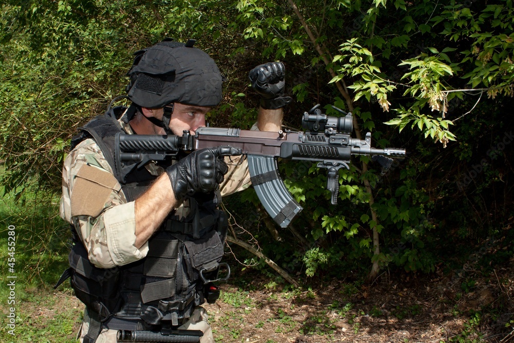 Fototapeta premium soldier special counterterrorism unit, sa.vz.58