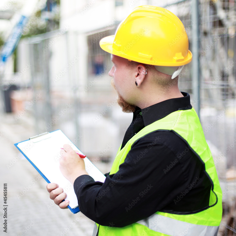Sicherheit auf der Bausteller Sicherheit auf der Bausteller