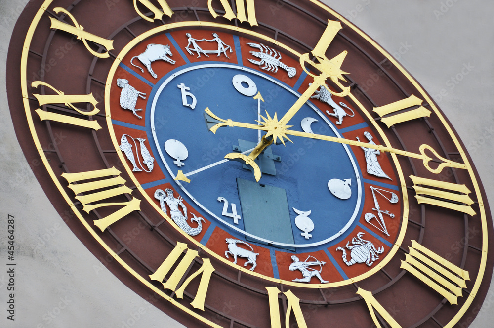 Ancient zodiacal clock