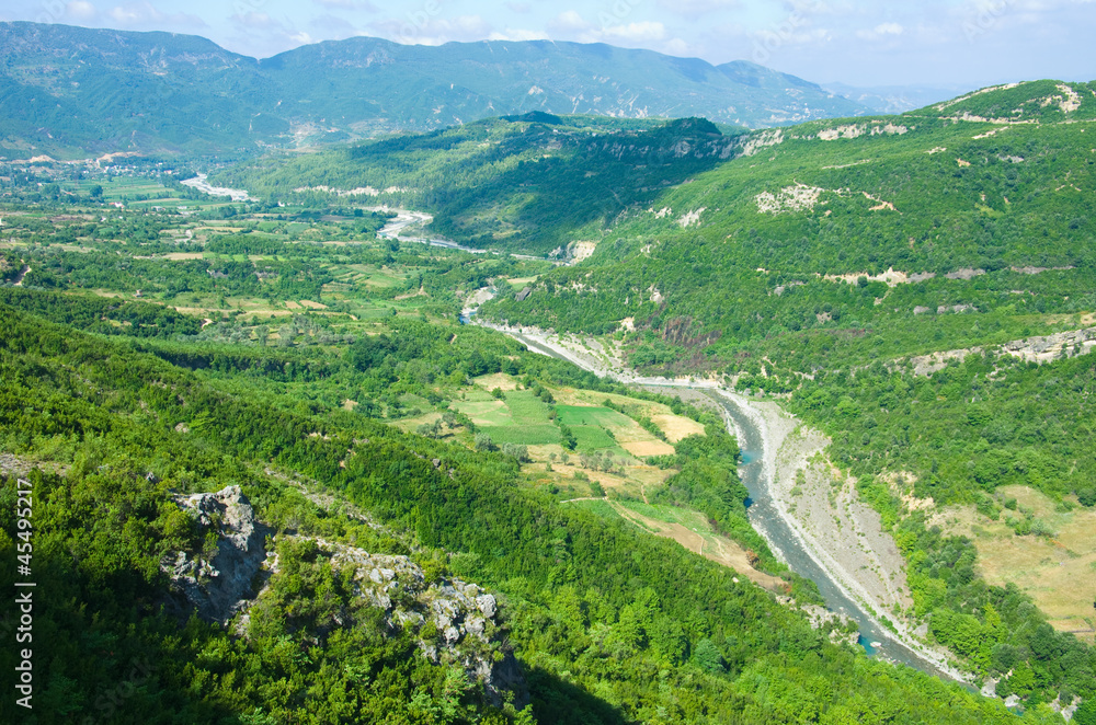 Valley Erzen River