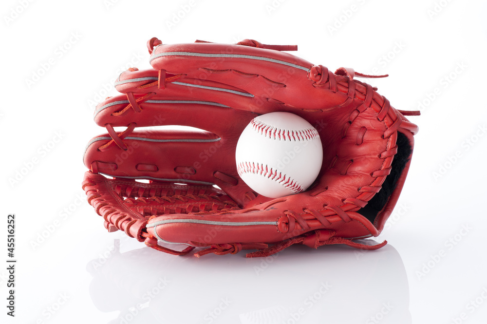 白背景に野球のボールとグローブ Stock 写真 Adobe Stock