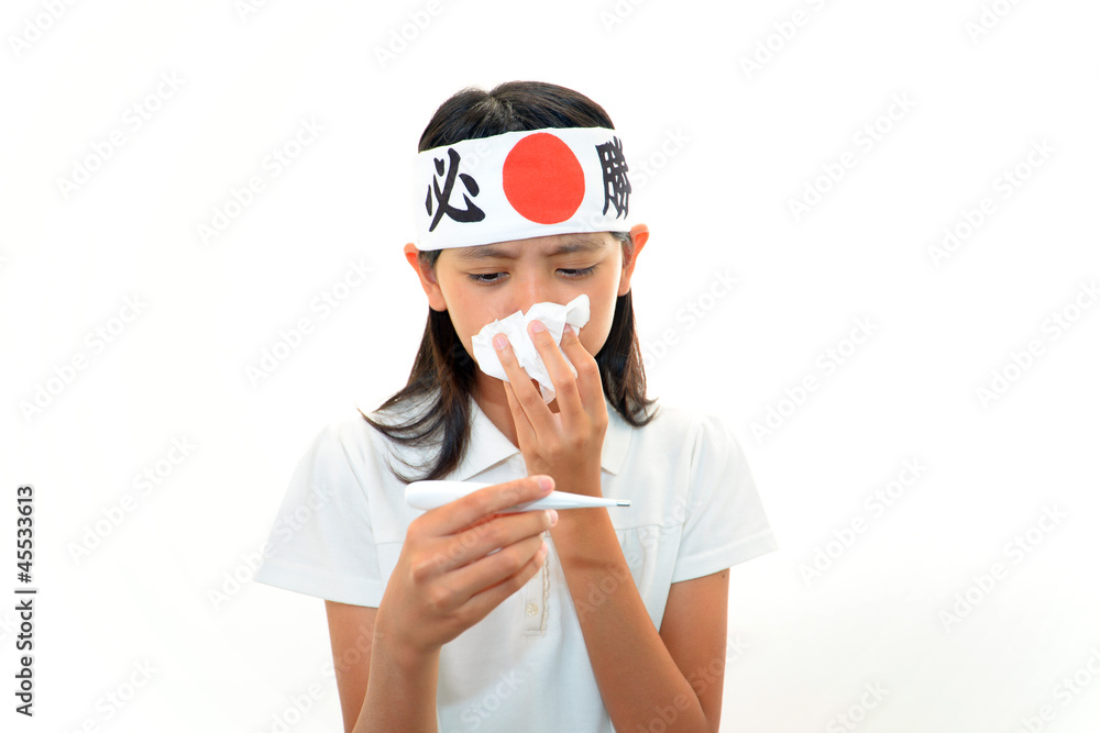 風邪にり患した女の子 風邪にり患した女の子