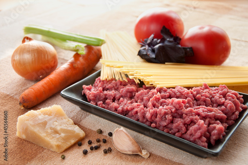 Ingredients for spaghetti bolognese with cheese