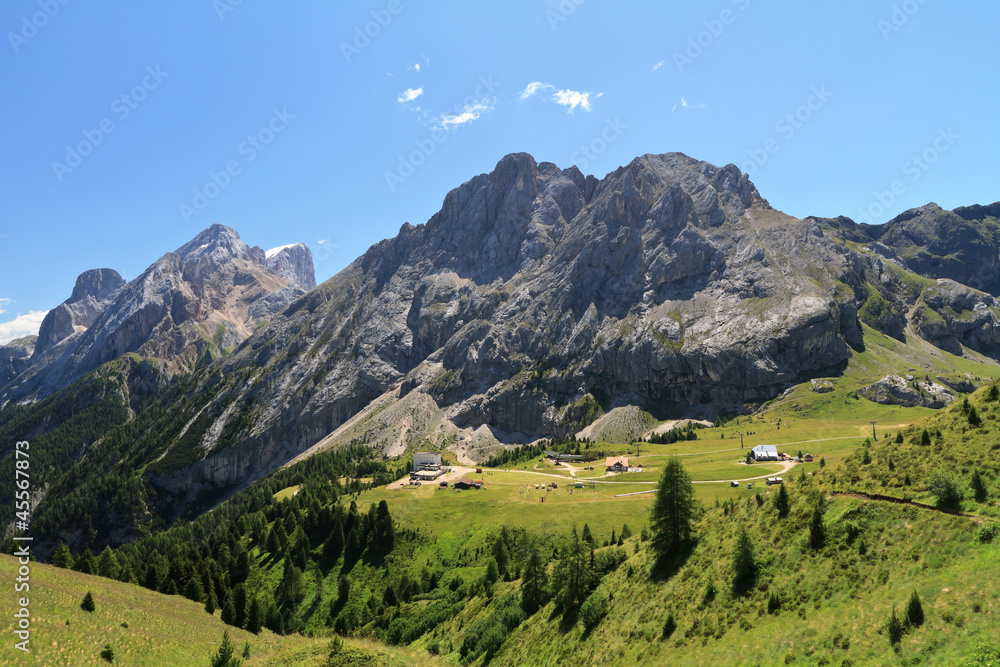 Dolomiti - Colac mount and Ciampac, Canazei