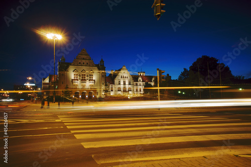 Ruch uliczny w Poznaniu nocą