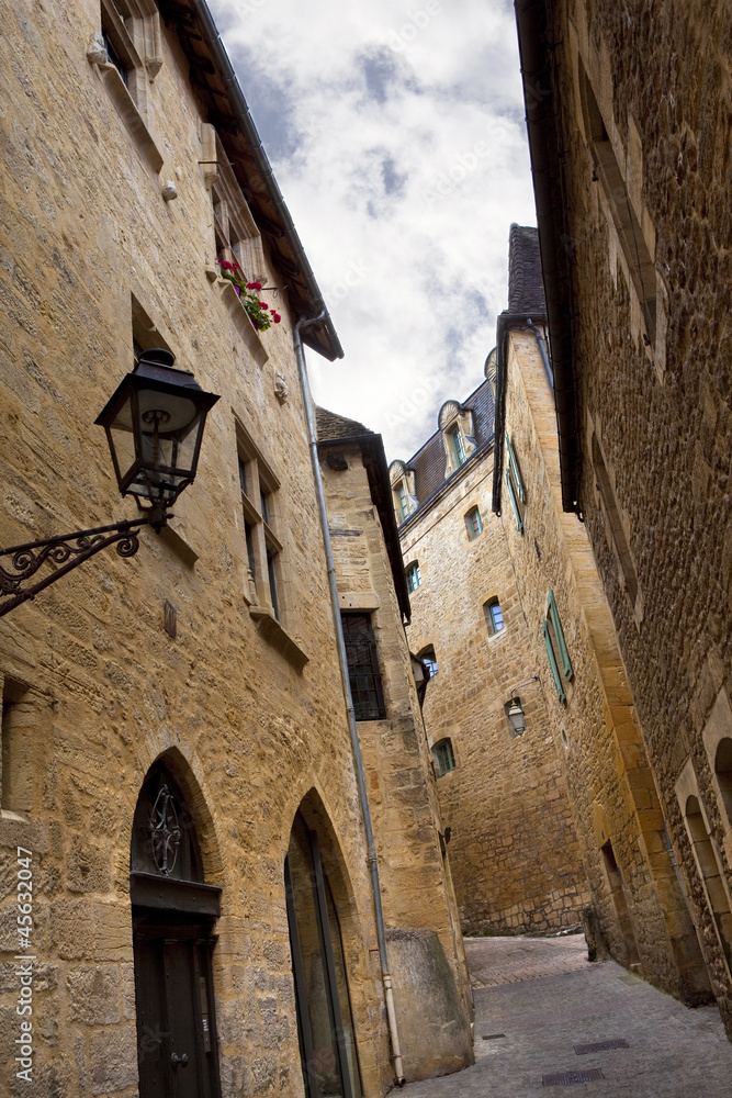 Sarlat, tourisme, Périgord, France, architecture, rue, pierre