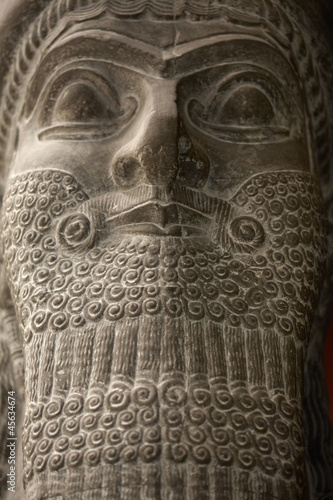 Photos Babylonian statue ancient head