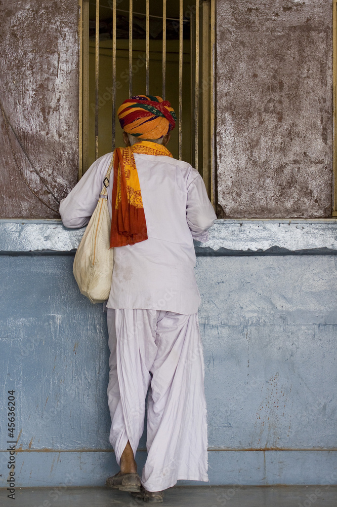 colorful traditional costume, Jodhpur, Rajasthan, rural India Stock Photo |  Adobe Stock