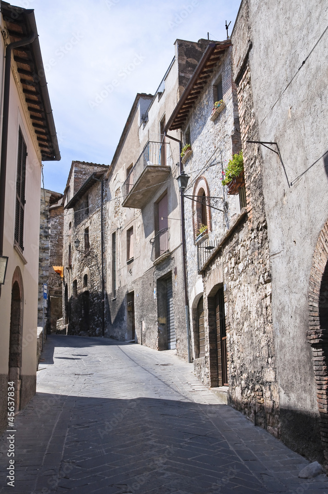 Alleyway. Narni. Umbria. Italy.