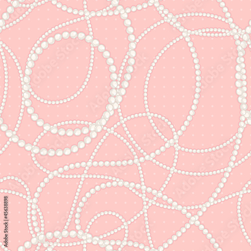 Seamless pattern with pearl necklaces