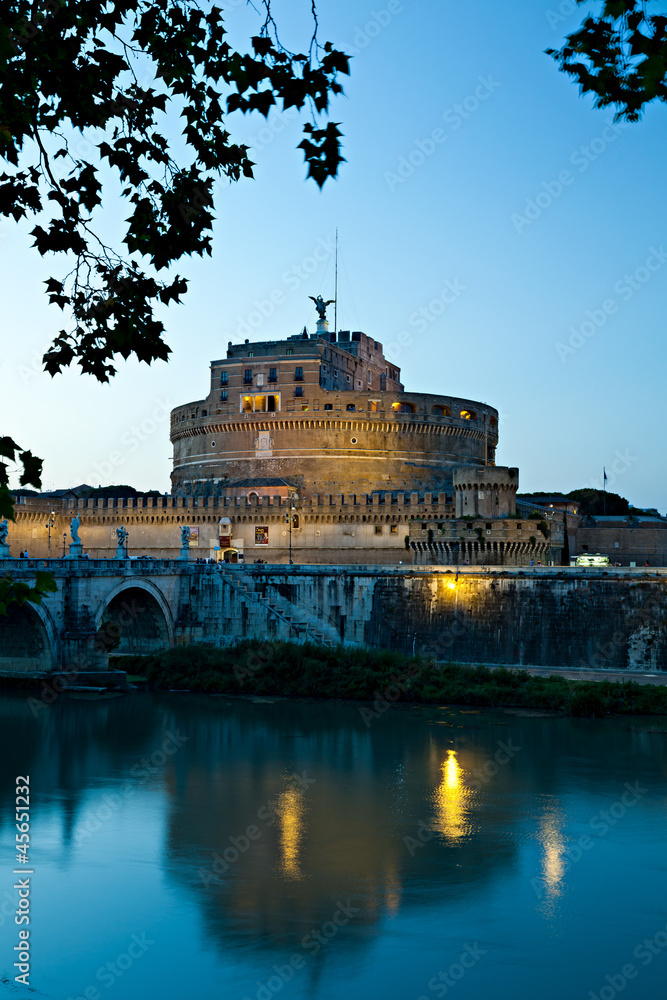 Roma, Castel Sant'Angelo al crepuscolo