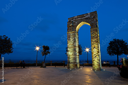 Numana, Arco di Torre