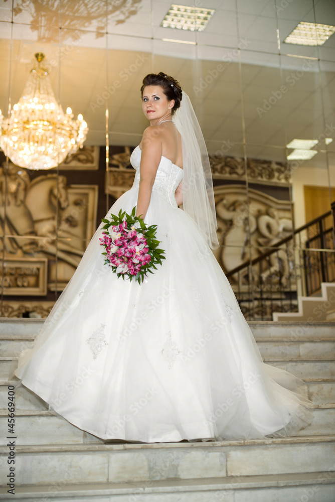 fiancee fiancee