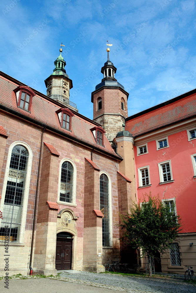 Stadtpfarrkirche St. Kilian und Rathaus