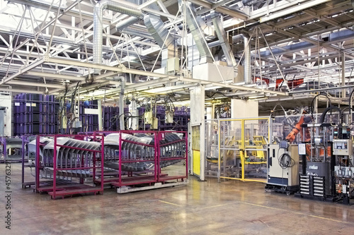 robots in a car factory © Nataliya Hora