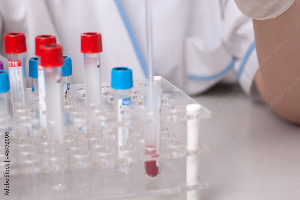 Woman researching in lab.