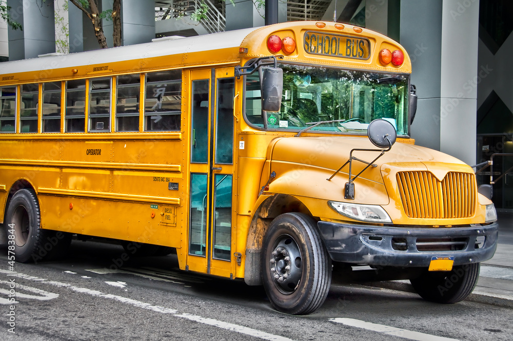 School bus américain - New York Stock Photo | Adobe Stock