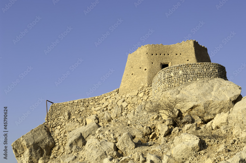 Fototapeta premium Arabian Fort in Ras al Khaimah United Arab Emirates