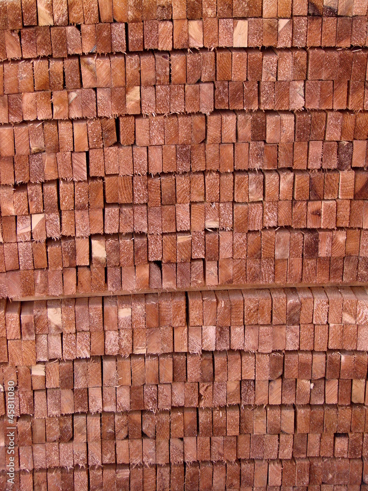 viele dünne holzbretter gestapelt viele dünne holzbretter gestapelt