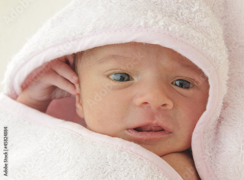 Obraz na płótnie Tiny Baby w salonie