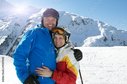 Skifahrerpärchen