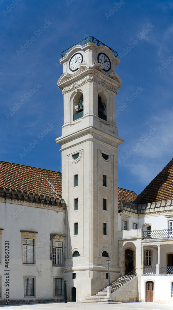 The tower on the Patio das Escolas