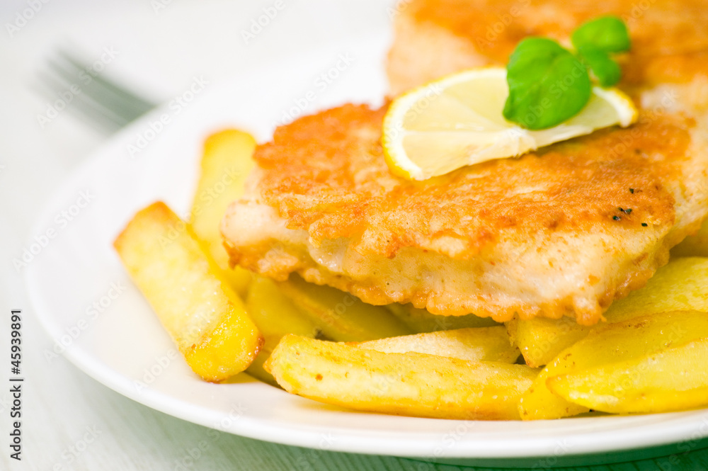 fish and chips with slice of lemon fish and chips with slice of lemon