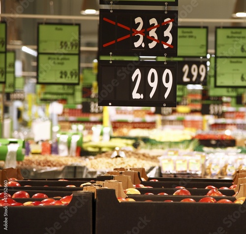 Seasonal discounts in supermarket