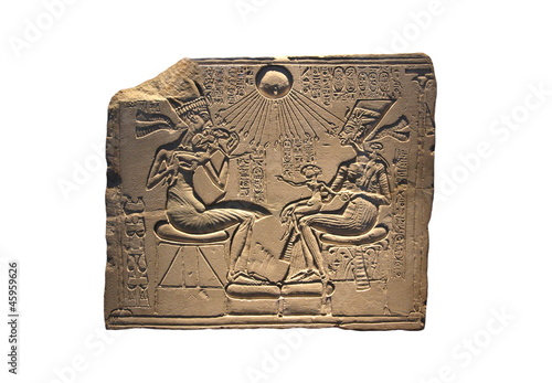 Akhenaten, Nefertiti