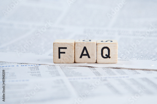 Würfel auf Zeitung - FAQ