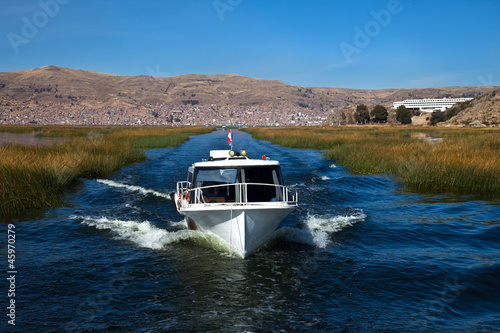 The floating of Islands of lake Titicaca 