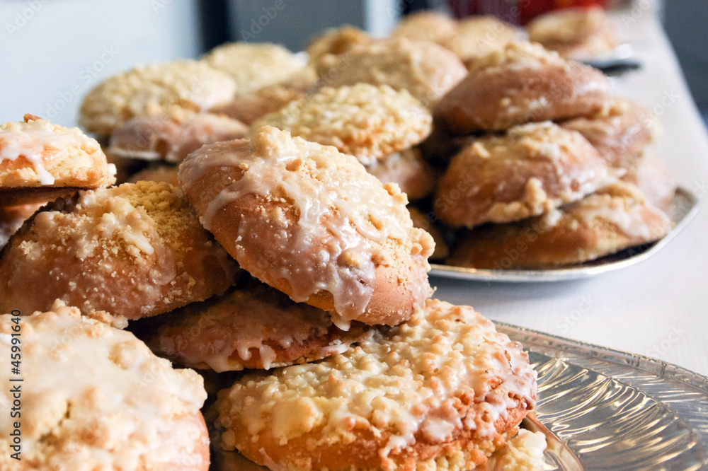 Streuselschnecken auf Buffet