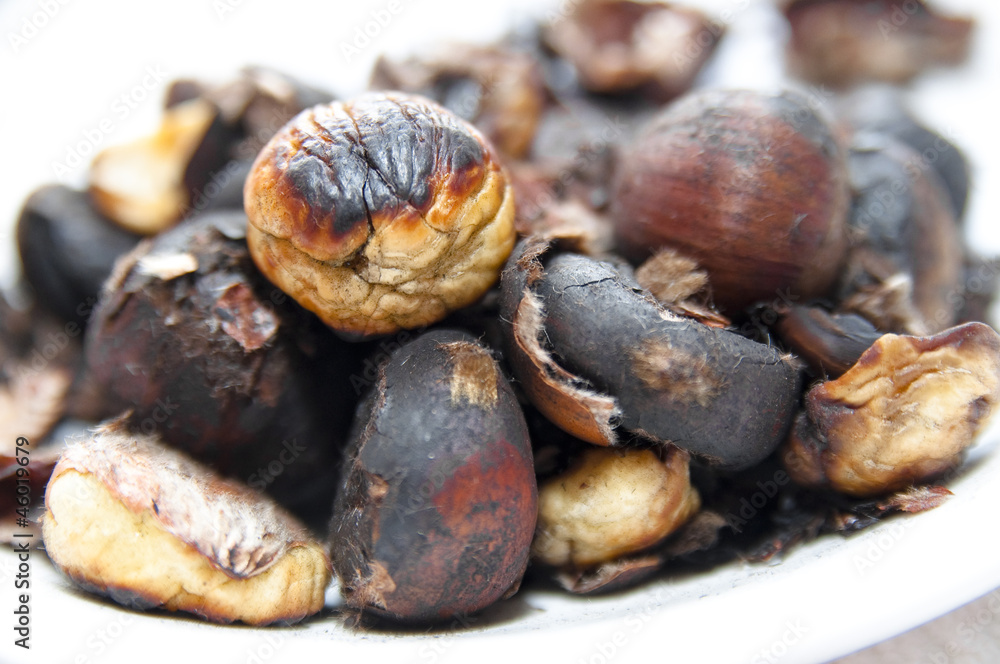 Obraz premium Castagne arrostite