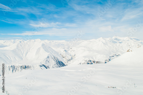 Snow mountains on bright winter day © Elnur