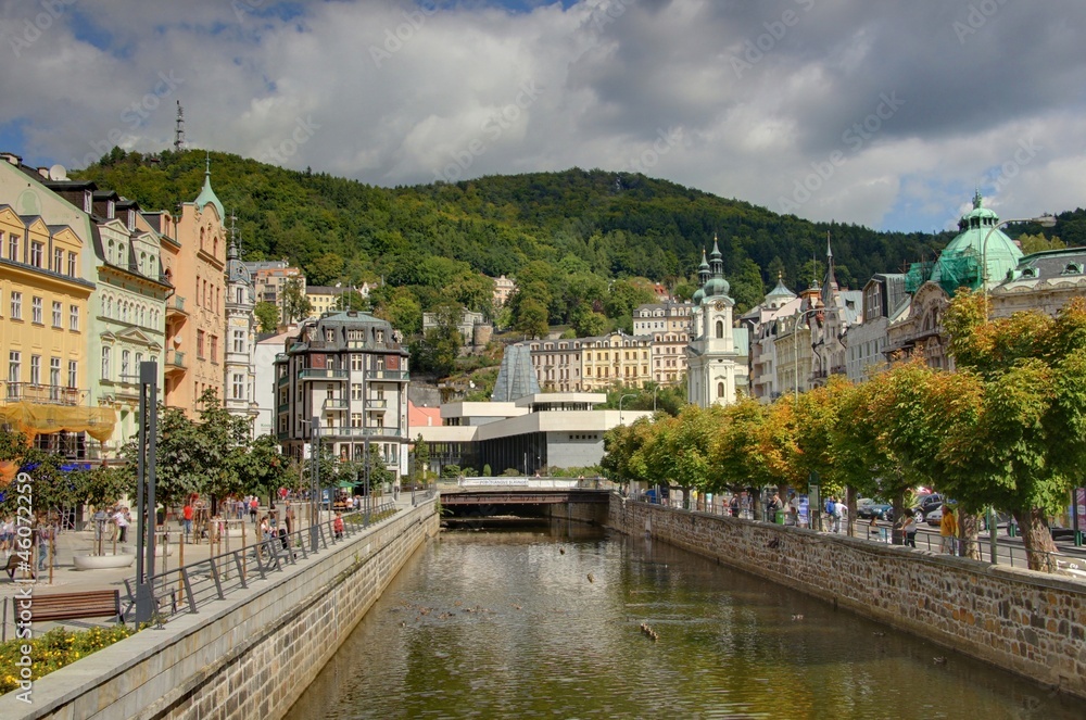 Fototapeta premium quai de karlovy vary