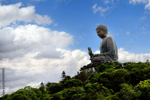 Tian Tan Buddha © Rafael Ben-Ari