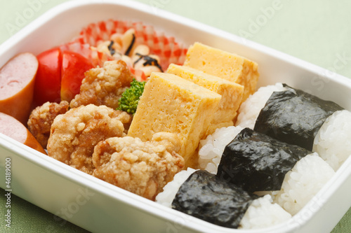 Tapety artystyczne 弁当